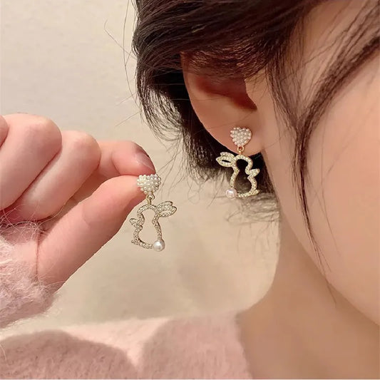 Plastic Pearl Kroean Fashion Heart Rabbit Stud Earrings for Women Girls Easter Festival or Daily